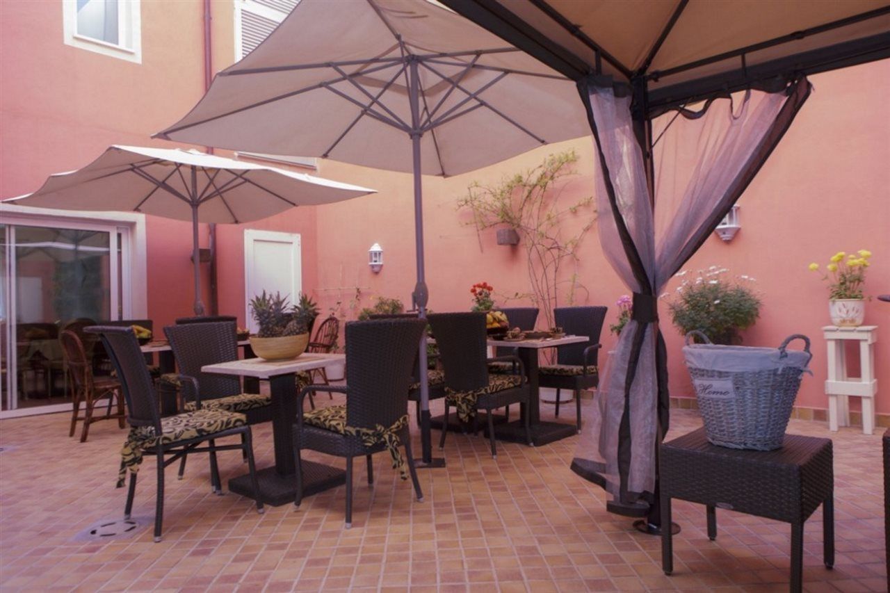 Hotel San Miguel Mahon  Exterior photo